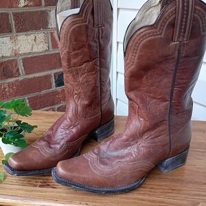 GAMEDAY AUSTIN TEXAS SZ 8 1/2  DISTRESSED LEATHER BOOTS NWOB * MEXICO*